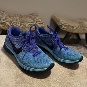 Nike Flyknit Lunar 3 Size 7